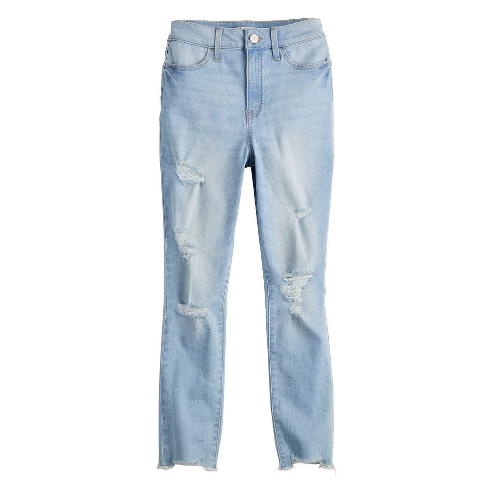 SO Cropped Distressed Light Blue Jeans